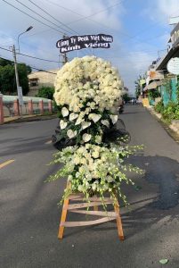 Kệ Chia Buồn Tròn