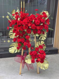 Kệ Tone Đỏ Rực Rỡ