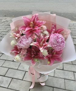 Lily mix Peony